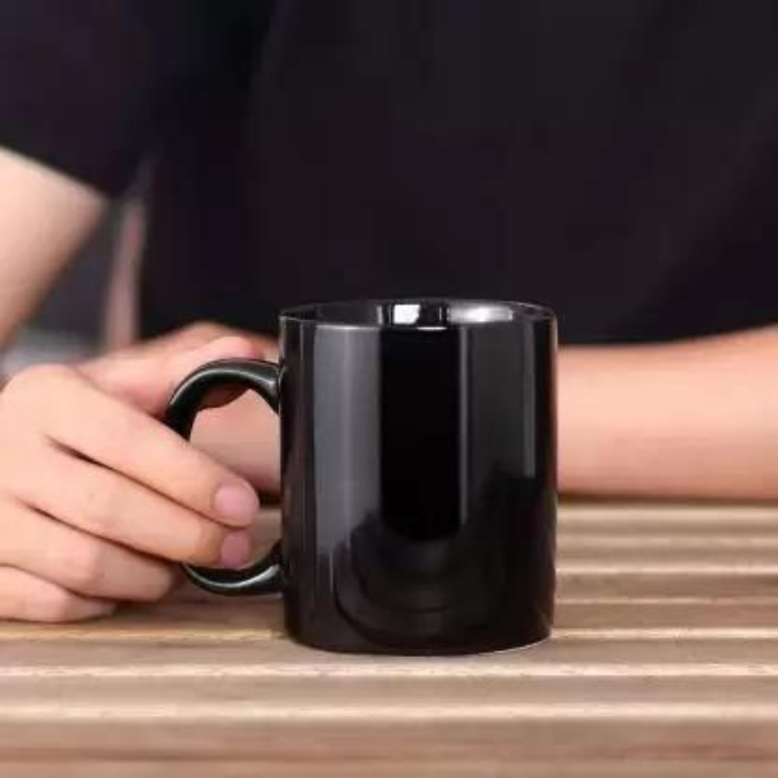 Total Black Round Mug